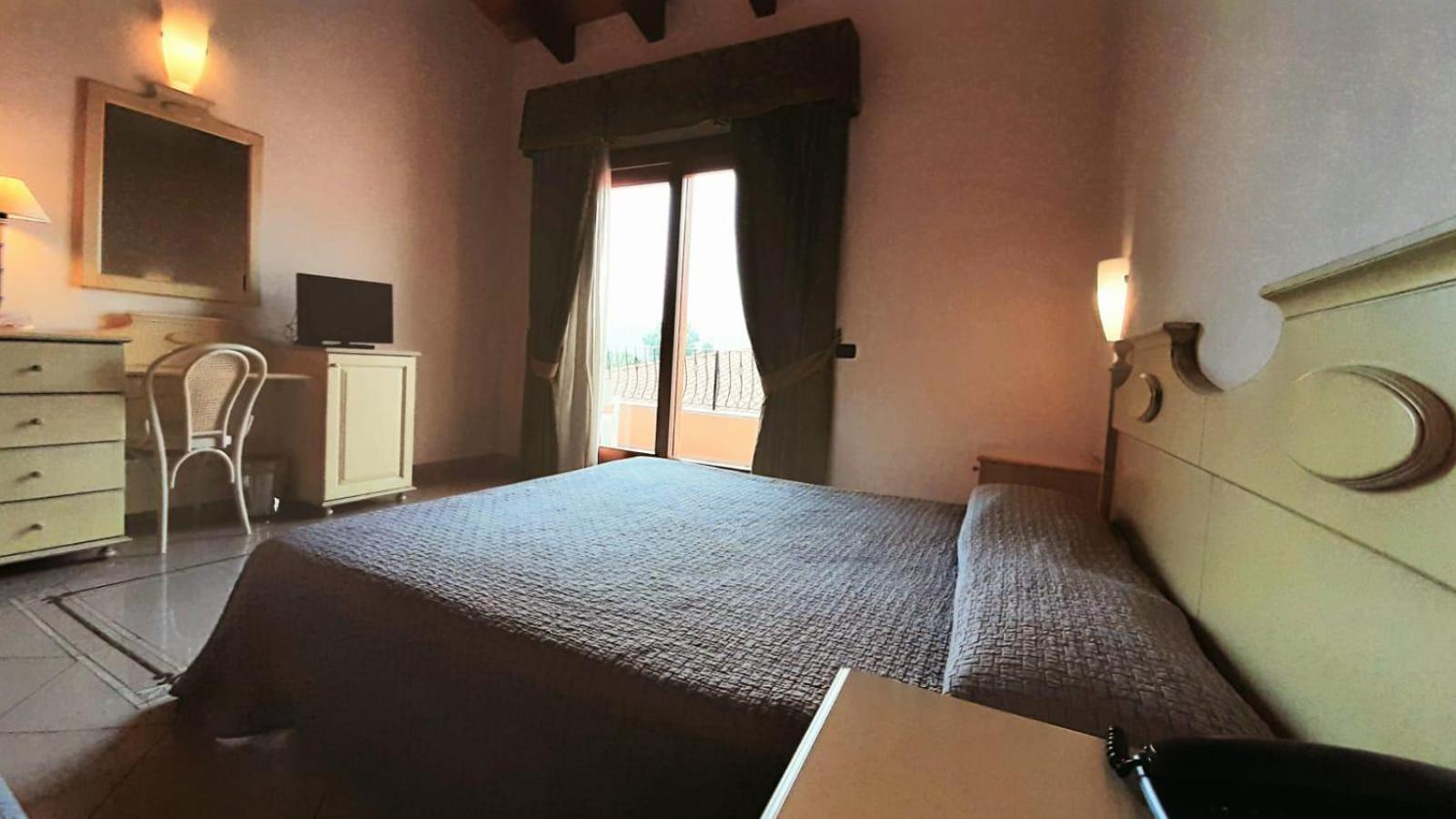 Sa Rocca Sport E Resort Гуспини Екстериор снимка