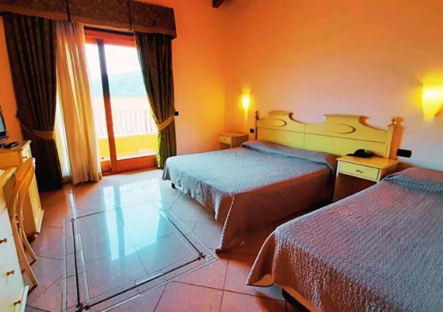 Sa Rocca Sport E Resort Гуспини Екстериор снимка